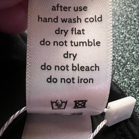 NWT Andie Swim The Tahiti‎ Top Black Size Small - Picture 5 of 6